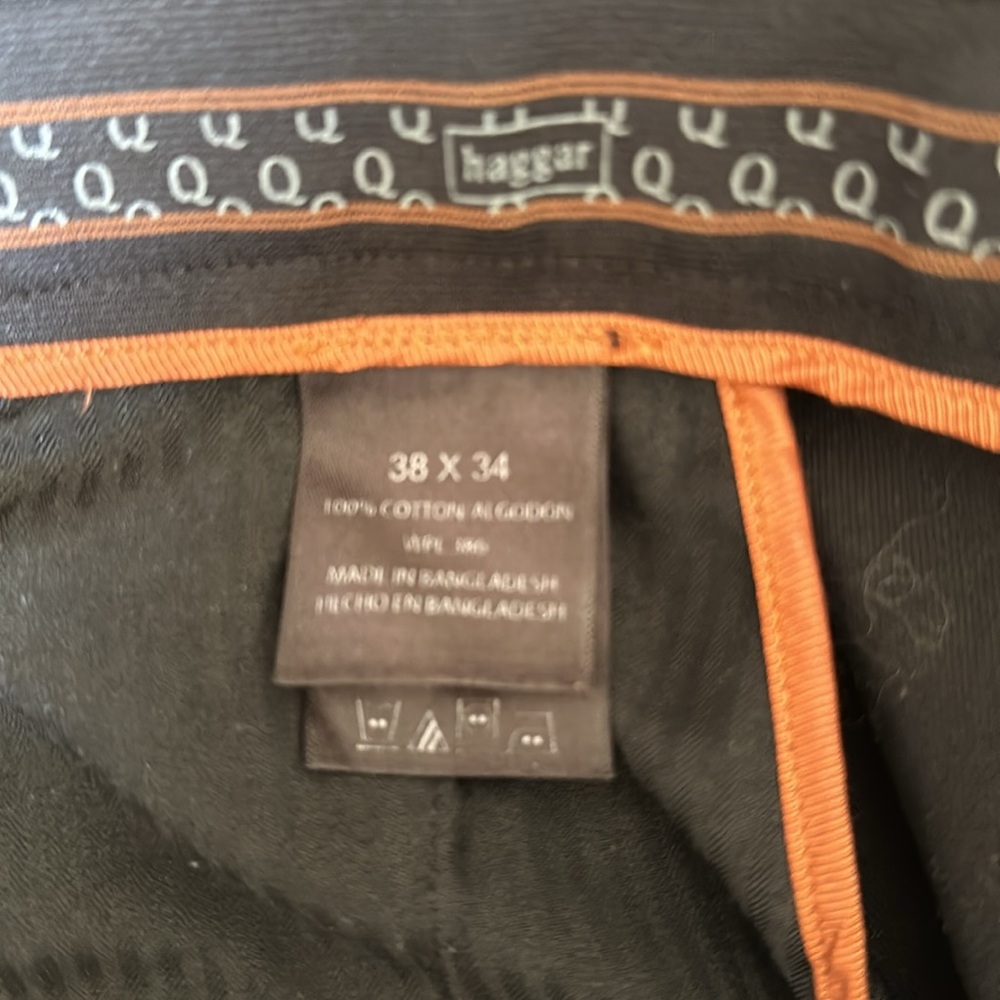 3/$15 HAGGAR PREMIUM NO-IRON BLACK MENS PANTS 38x34 - 4 Pockets Crease like new! - Picture 4 of 8